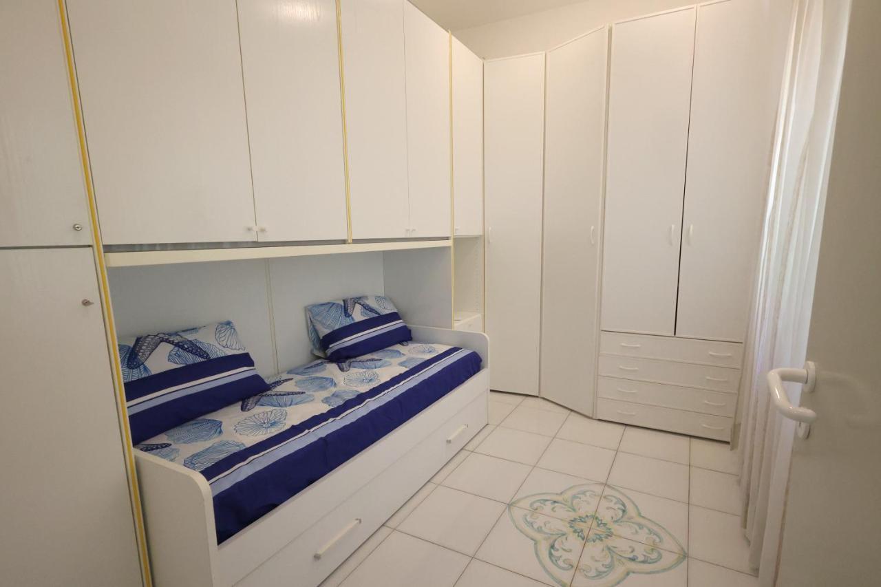 Garden House Giulia Apartment Sorrento Bagian luar foto