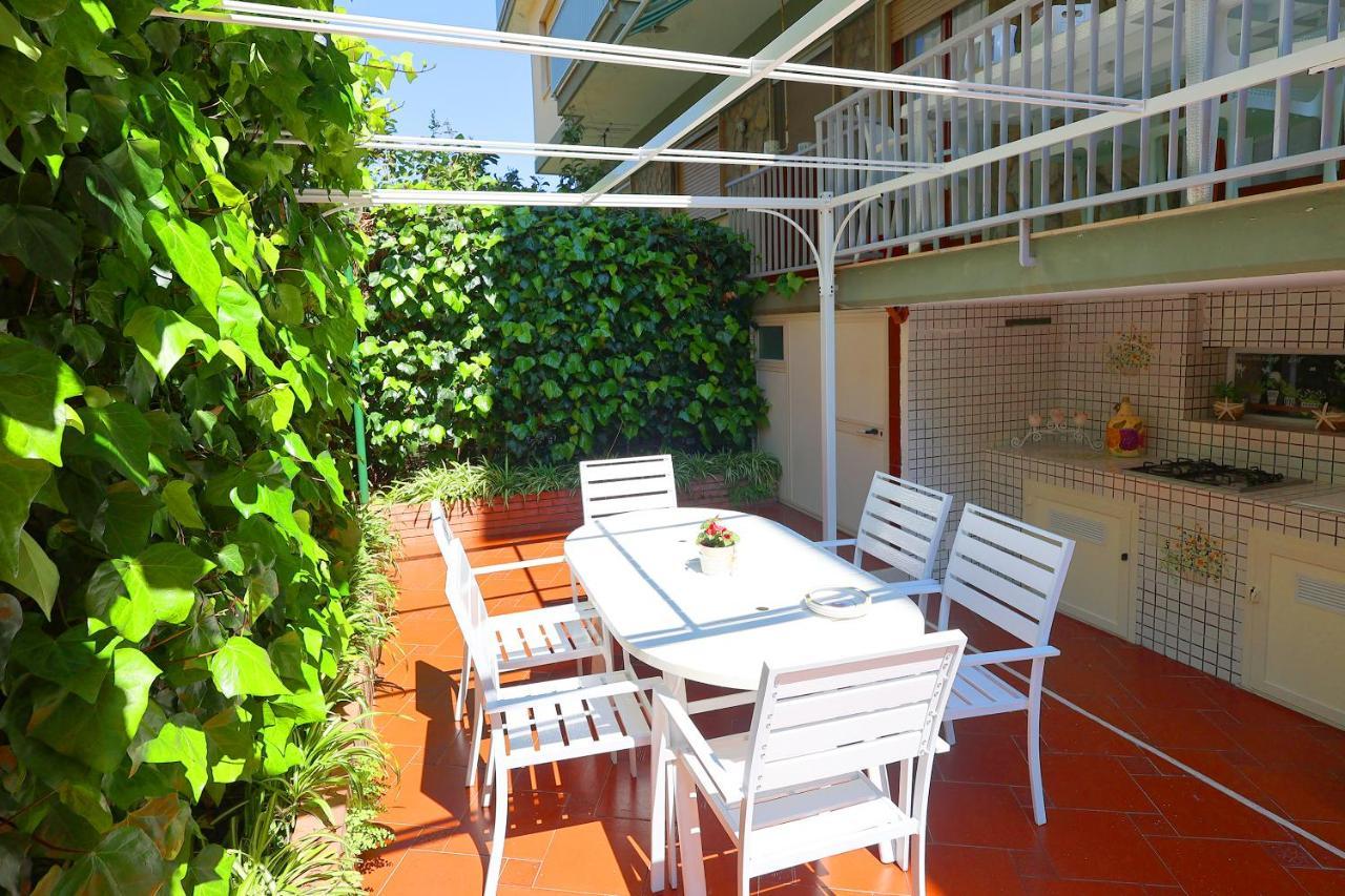 Garden House Giulia Apartment Sorrento Bagian luar foto